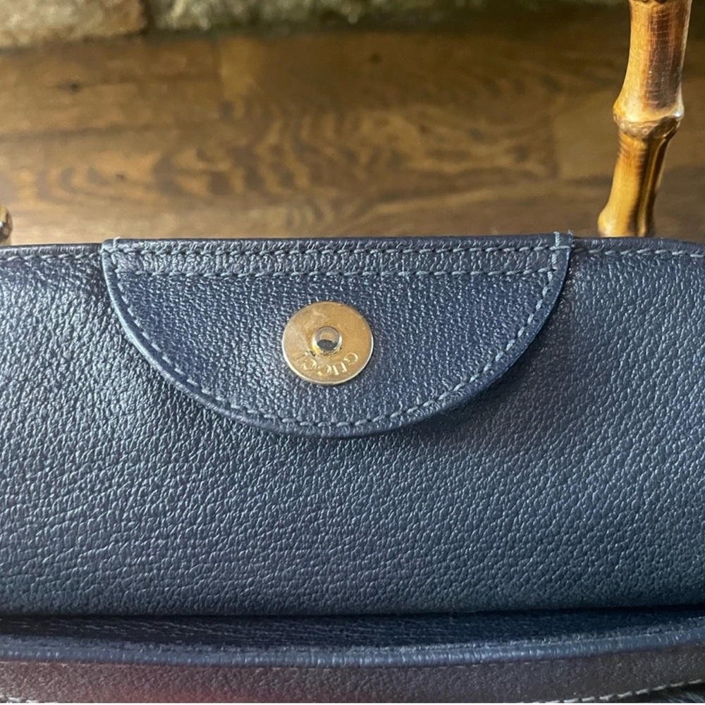 Gucci vintage Navy Suede Tote with Bamboo Handles - Picture 12 of 16